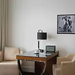 Roomers Steinplatz, Autograph Collection Berlin