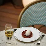 Roomers Steinplatz, Autograph Collection 5*