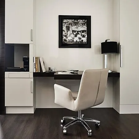 호텔 Roomers Steinplatz, Autograph Collection 5*