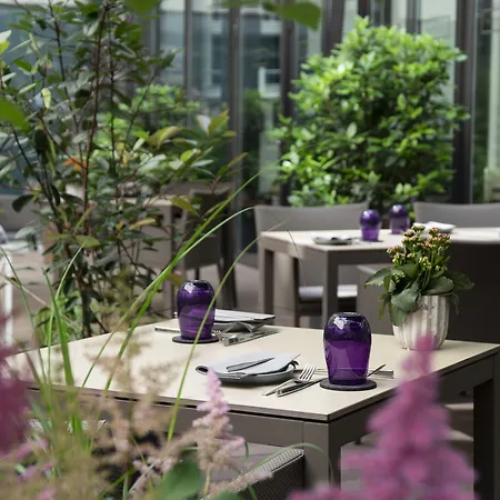 Roomers Steinplatz, Autograph Collection ホテル ベルリン