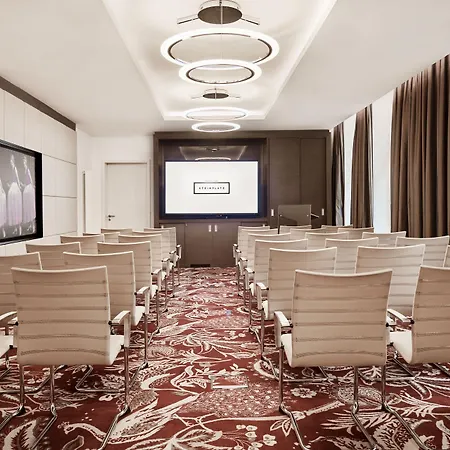 Roomers Steinplatz, Autograph Collection