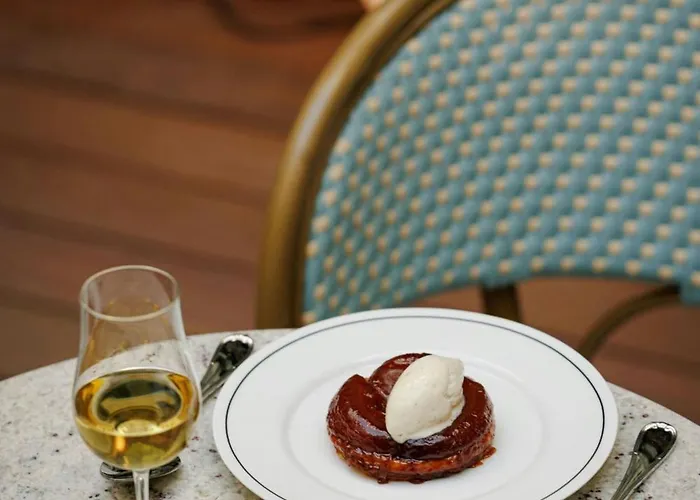 Roomers Steinplatz, Autograph Collection 5*