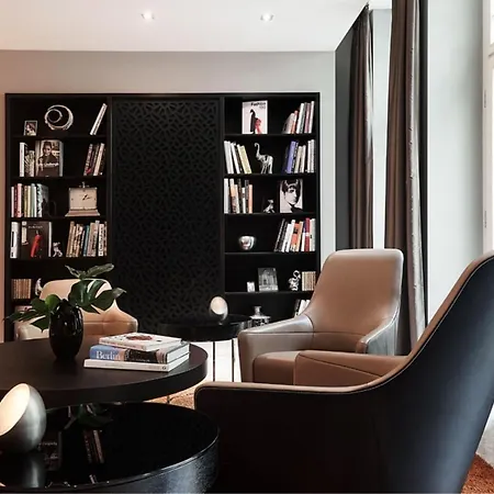 Roomers Steinplatz, Autograph Collection מלון 5*